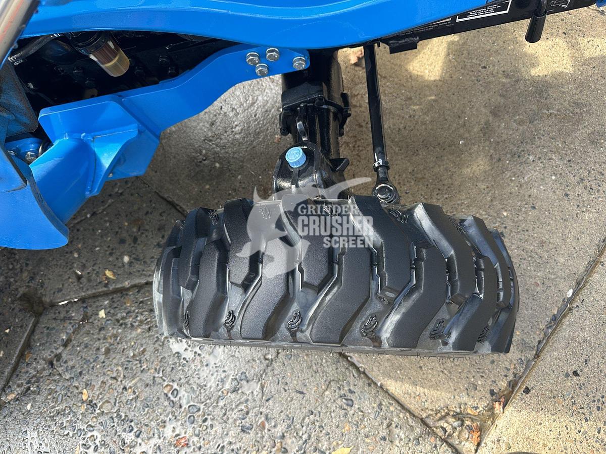 Used 2022 LS MTRON MT225HE