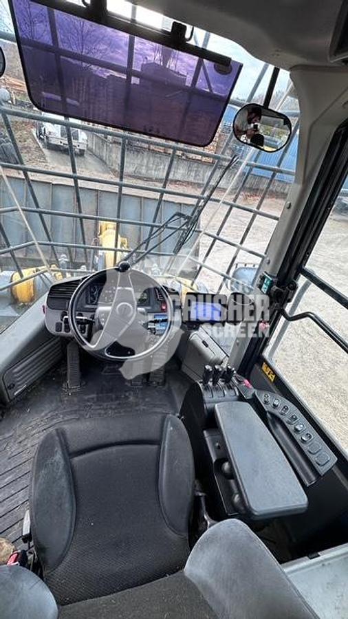 Used 2018 Komatsu WA470-8