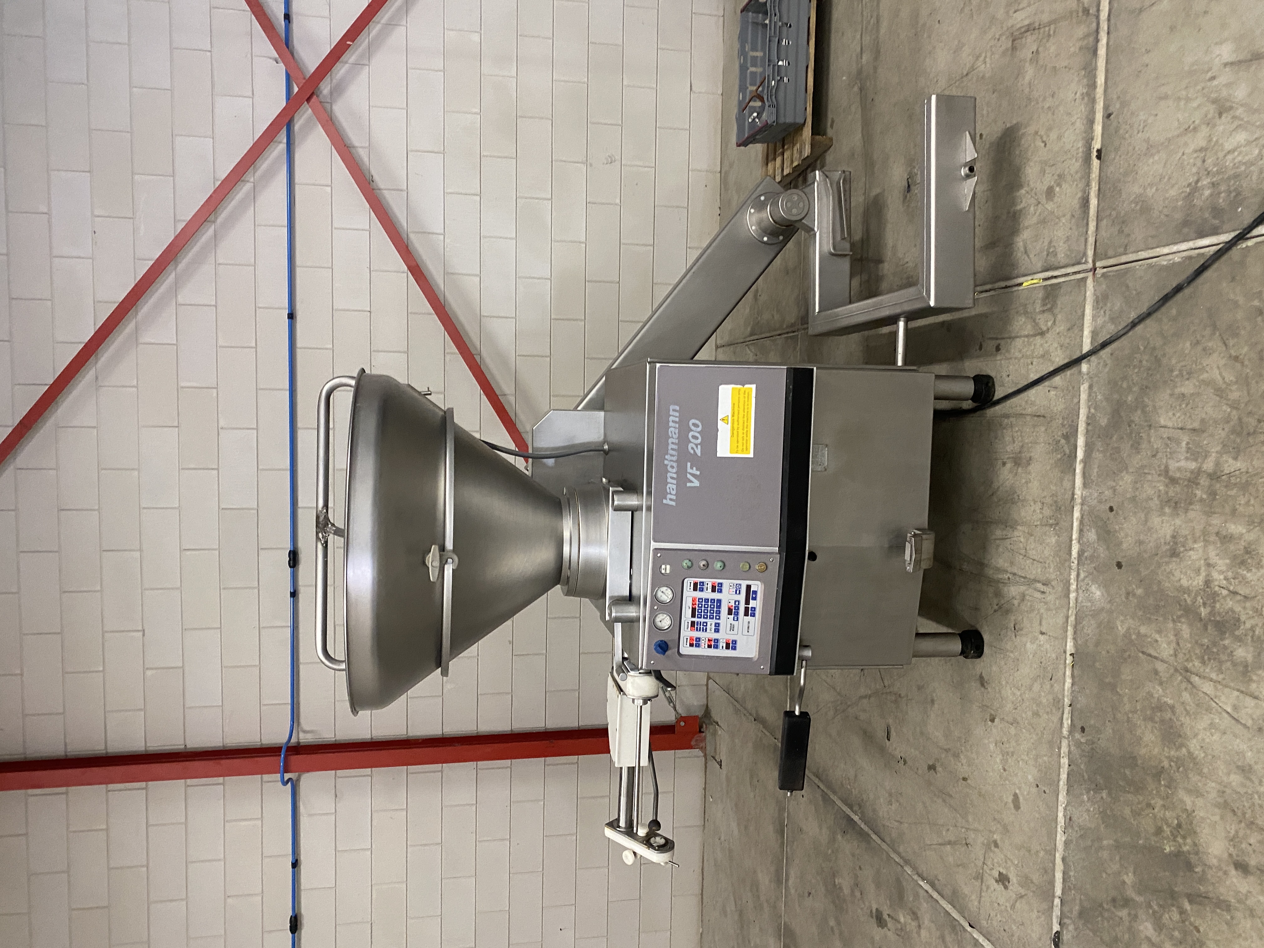 Used Handtmann VF200 vacuum filler