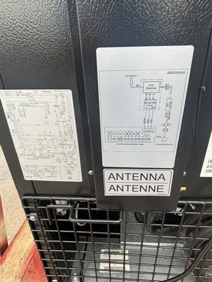 Used Minus40 Vending Machine