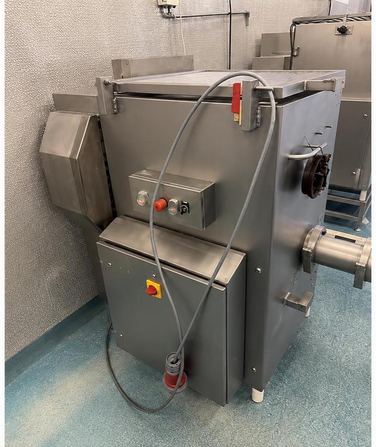 Used WOLFKING MIXER GRINDER SSM G200/140