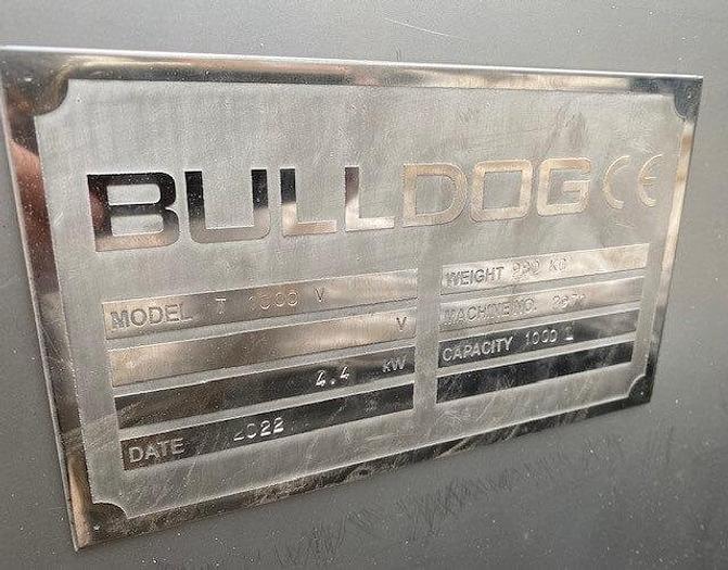 Used Bulldog Vacuum Tumbler