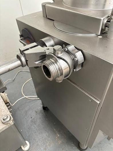 Used Handtmann VF300B Polyclip