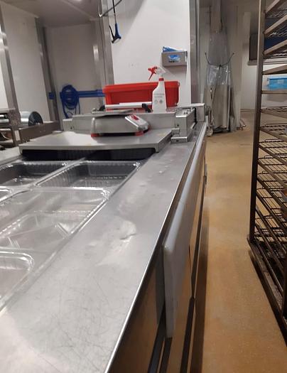 Used 2017 Multivac R530 Thermoformer