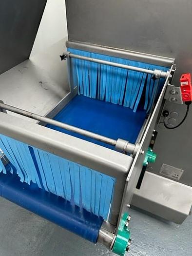 Used Safeline ADV4 X-Ray Machine