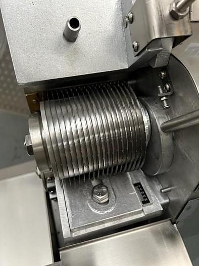Bulldog Kraken Multicutter