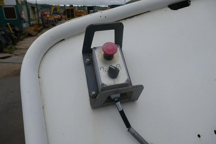 Used 2009 VOGELE SUPER 1803-2