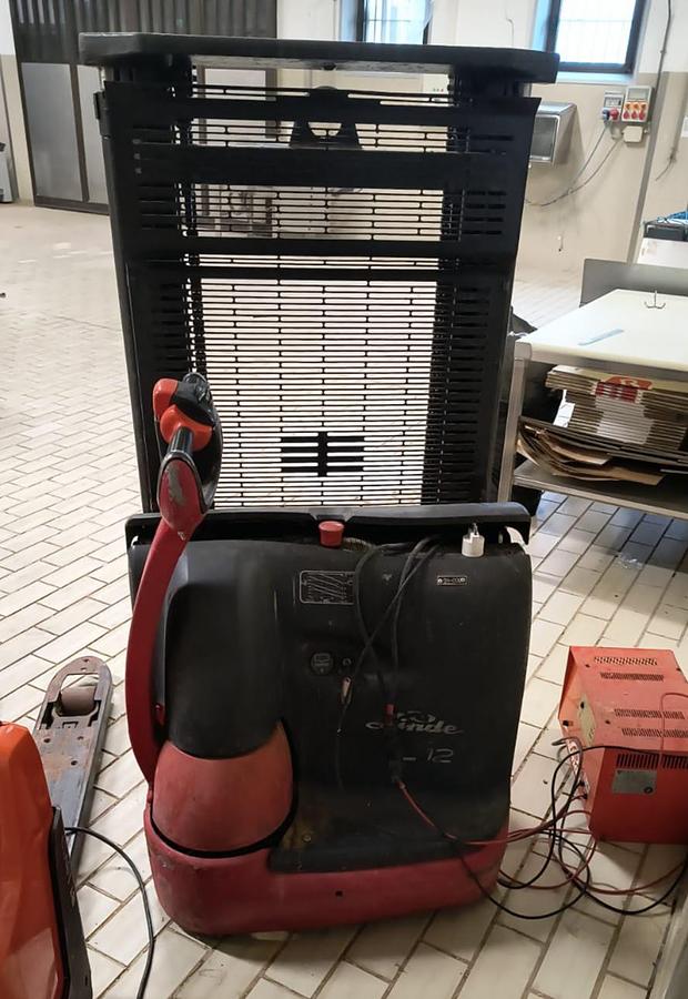 Usato 2010 Transpallet Samag - Bt INOX - Stainless steel pallet truck