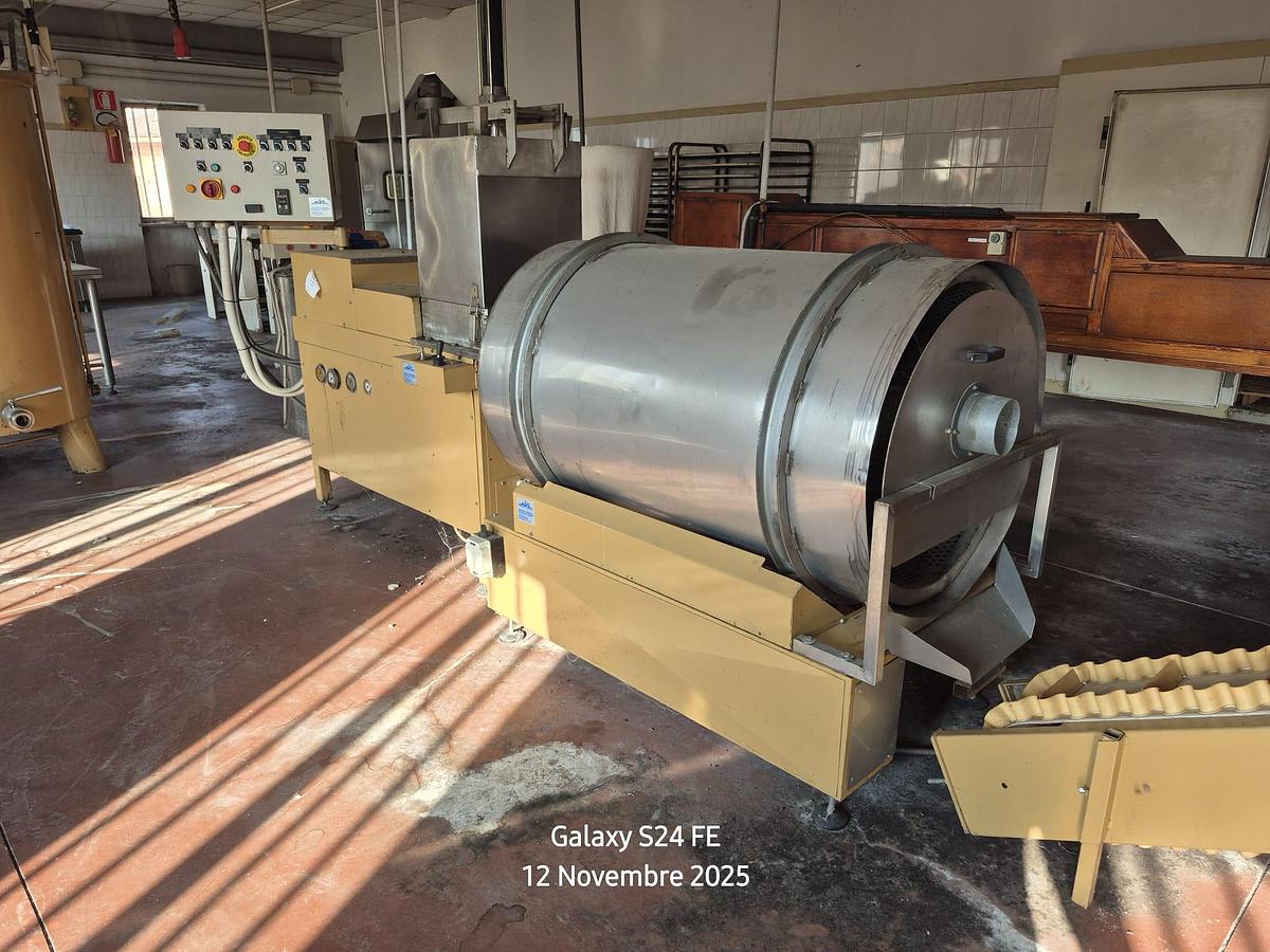 Usato Impianto dolciario per la produzione di caramelle  LA MASTRA - SIMIONATO - MAIDA - Etc. - Confectionery plant for candy production