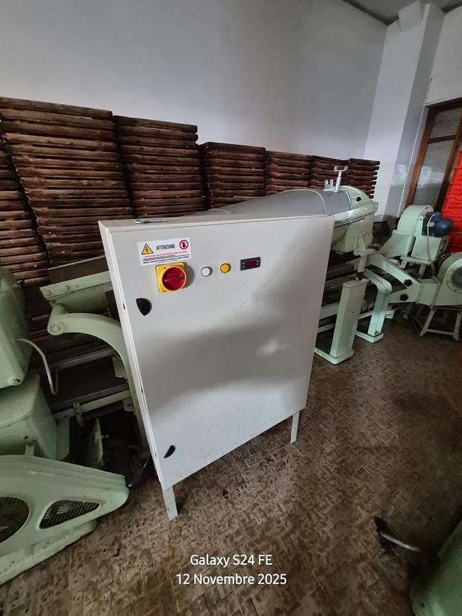 Usato Impianto dolciario per la produzione di caramelle  LA MASTRA - SIMIONATO - MAIDA - Etc. - Confectionery plant for candy production