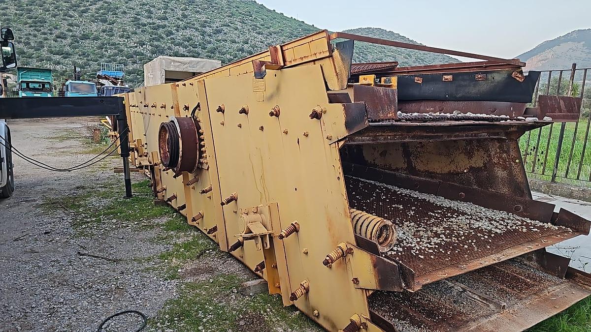 Usato Vaglio vibrante, LORO & PARISINI 516 - 3 piani - Vibrating screen