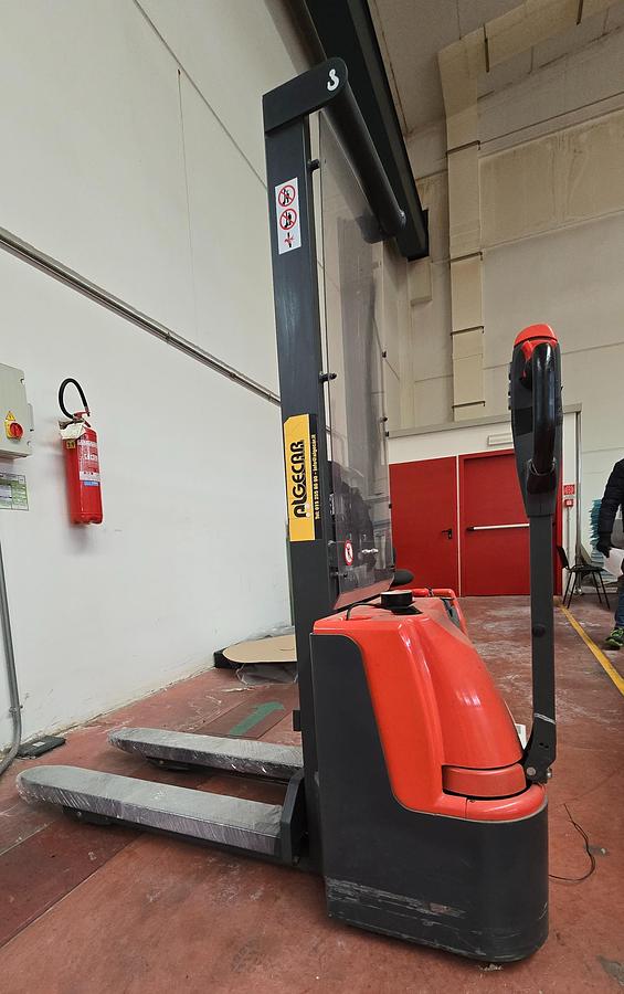 Usato 2018 Elevator NOBLELIFT ECL 10.16