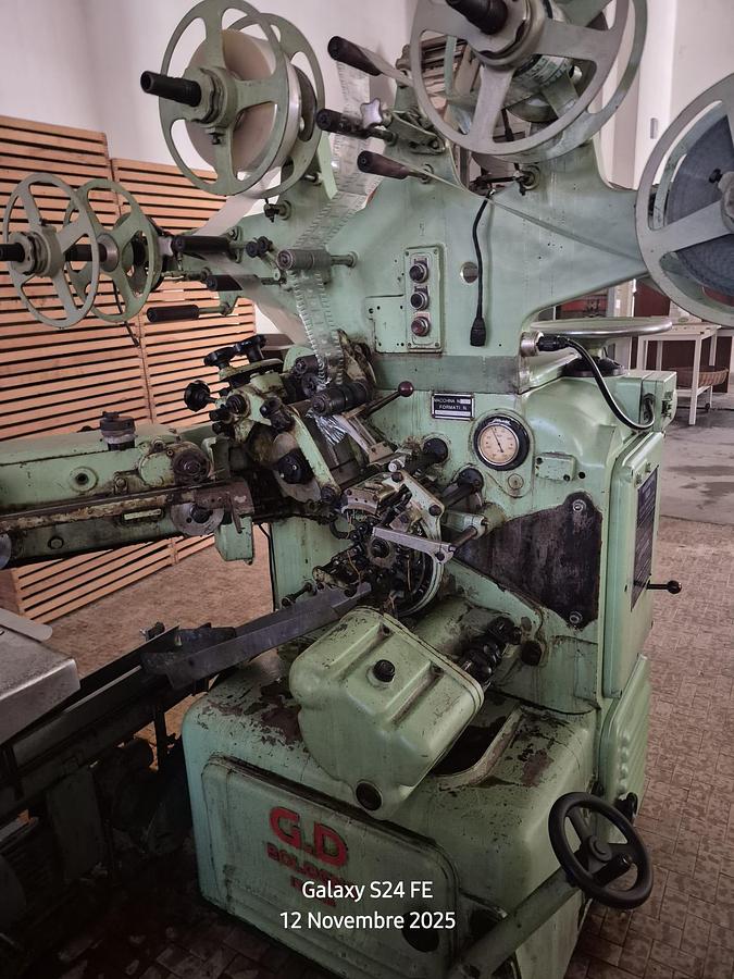 Usato Impianto dolciario per la produzione di caramelle  LA MASTRA - SIMIONATO - MAIDA - Etc. - Confectionery plant for candy production