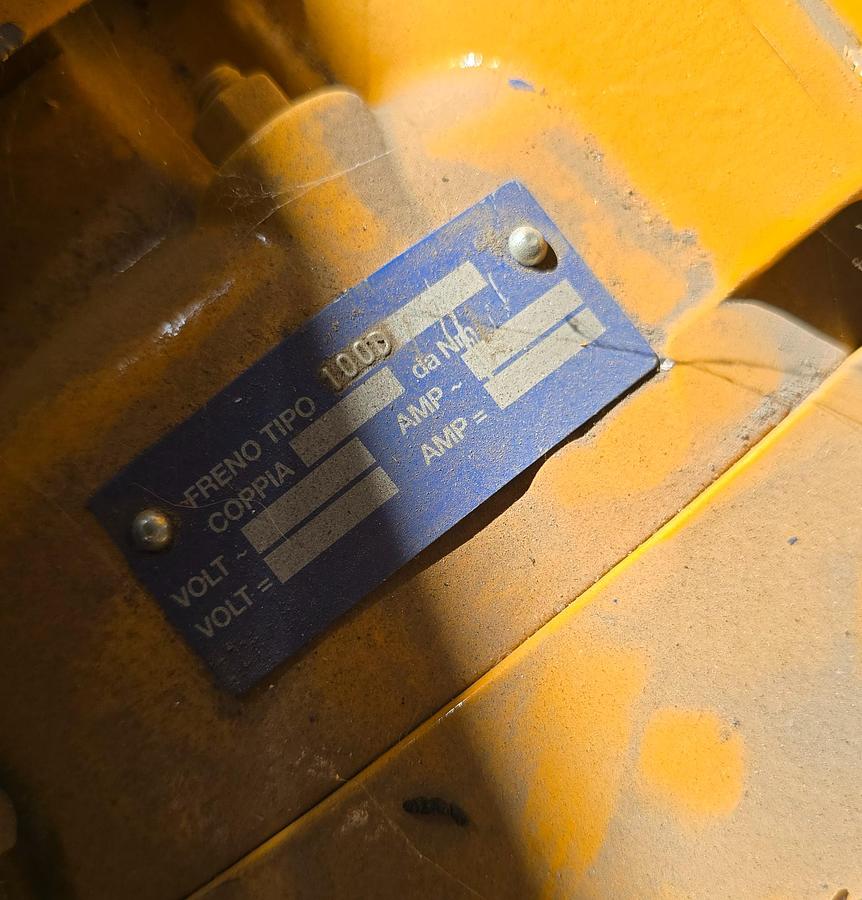 Usato 2008 Motoriduttore per gru LEROY SOMER TIPO ro/3 - Gearmotor