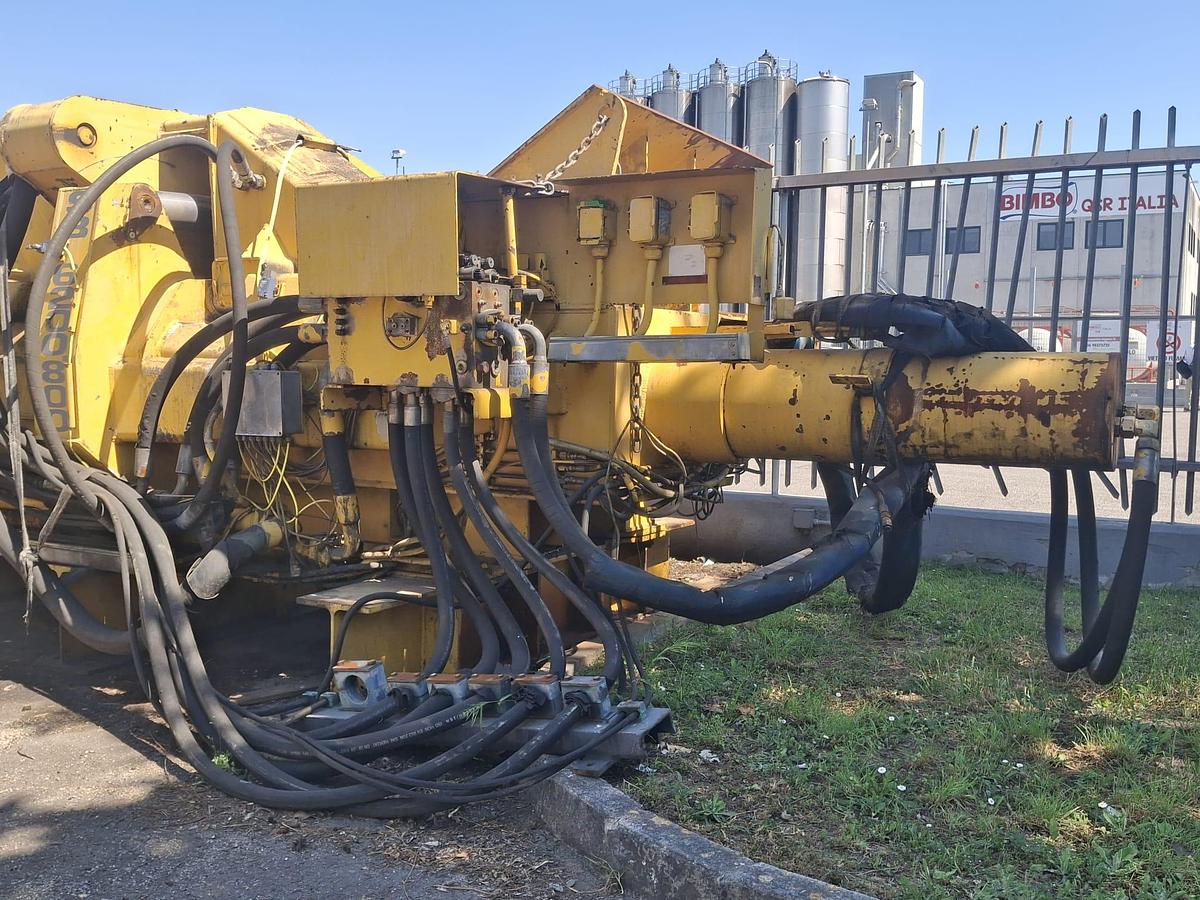 Usato 2003 Pressa cesoia COLMAR PT 6260-800 - Baler-shearer