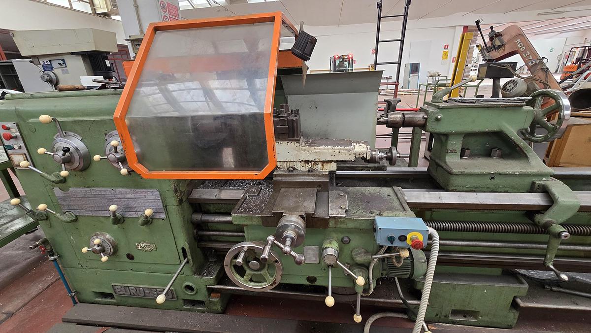 Usato 1990 PASQUINO Euro 350