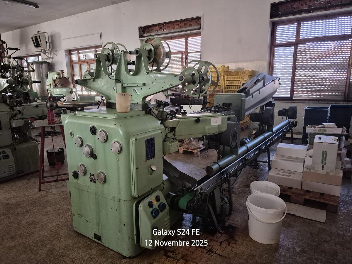 Usato Impianto dolciario per la produzione di caramelle  LA MASTRA - SIMIONATO - MAIDA - Etc. - Confectionery plant for candy production