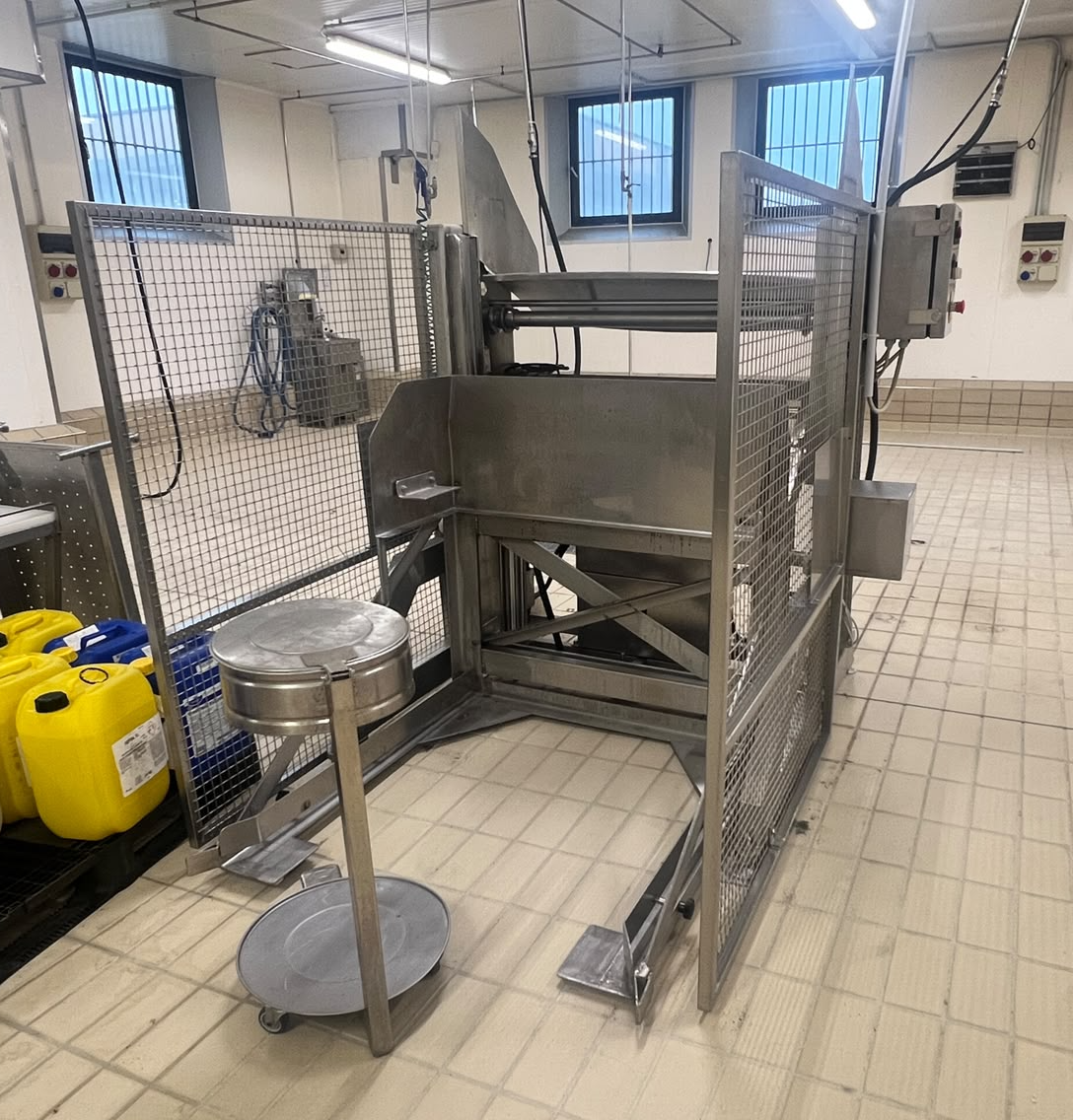 Usato 2002 INOX FER 12