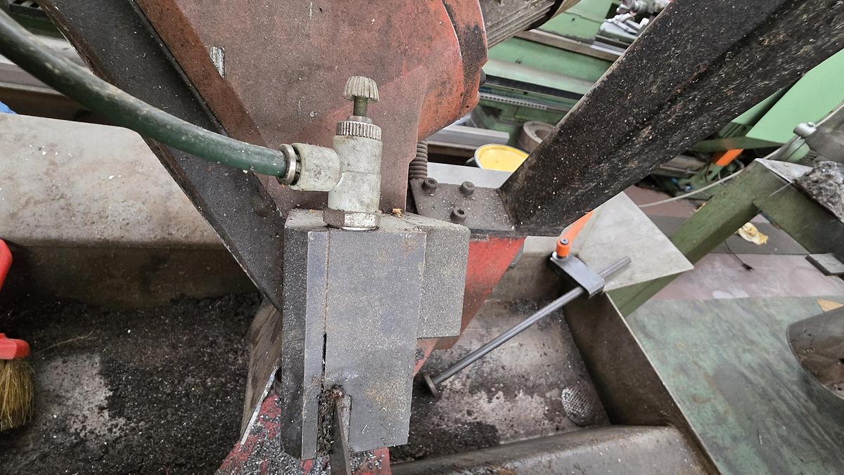 Usato 2003 Sega a nastro BIANCO 370 MAN - Band saw