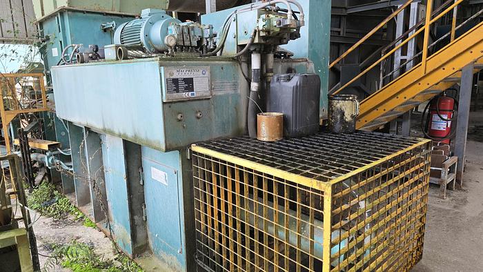 Ricondizionato 2006 Pressa imballatrice Macpresse MAC 102 - Baling press