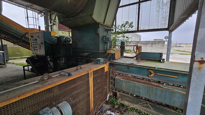 Ricondizionato 2006 Pressa imballatrice Macpresse MAC 102 - Baling press