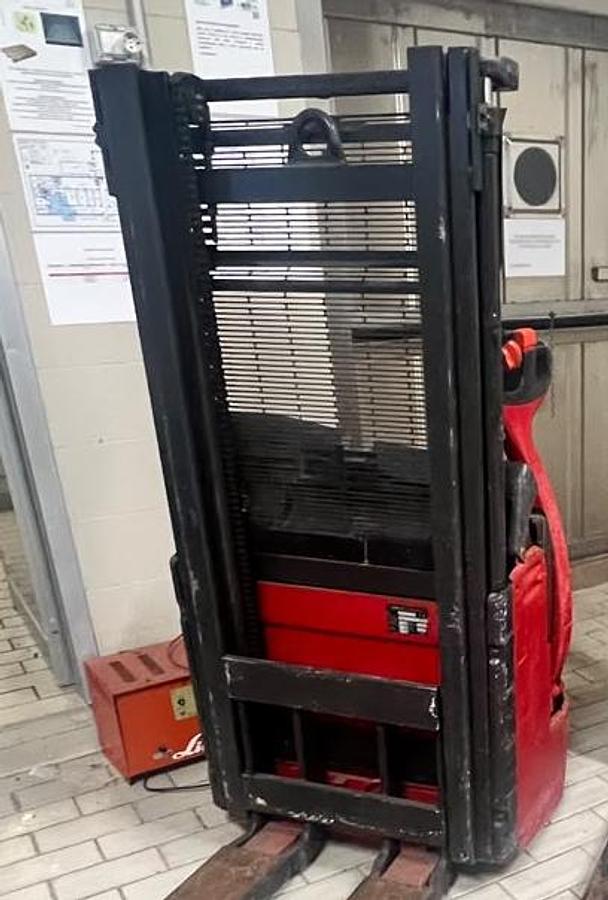 Usato 2010 Transpallet Samag - Bt INOX - Stainless steel pallet truck