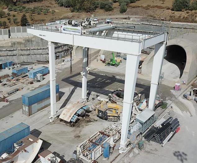 Usato 2013 Gru a Portale (cavalletto) CIMOLAI TECNOLOGY RGC027 - 340 Ton. RAIL GANTRY CRANE