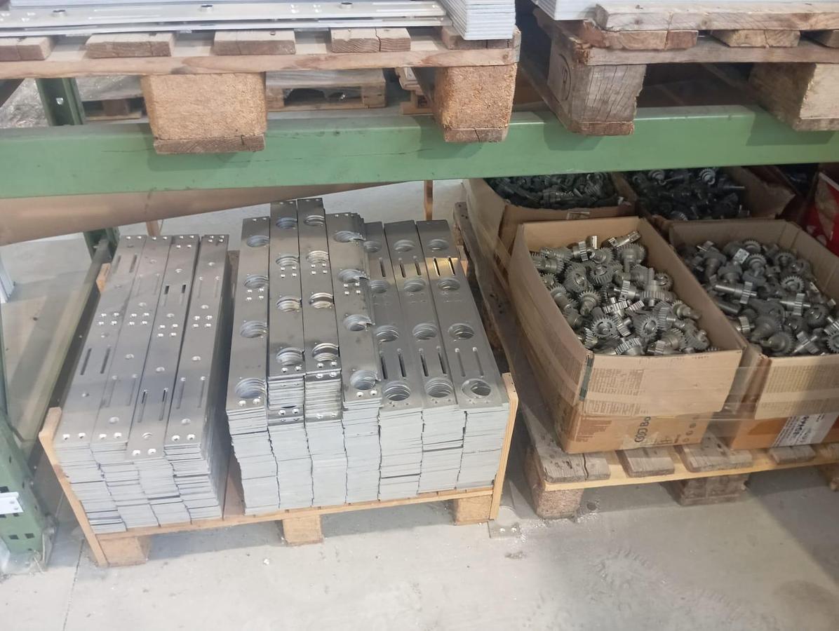 2024 PROFILI ALLUMINIO Vari modelli e formati - ALUMINUM PROFILES Various models and formats