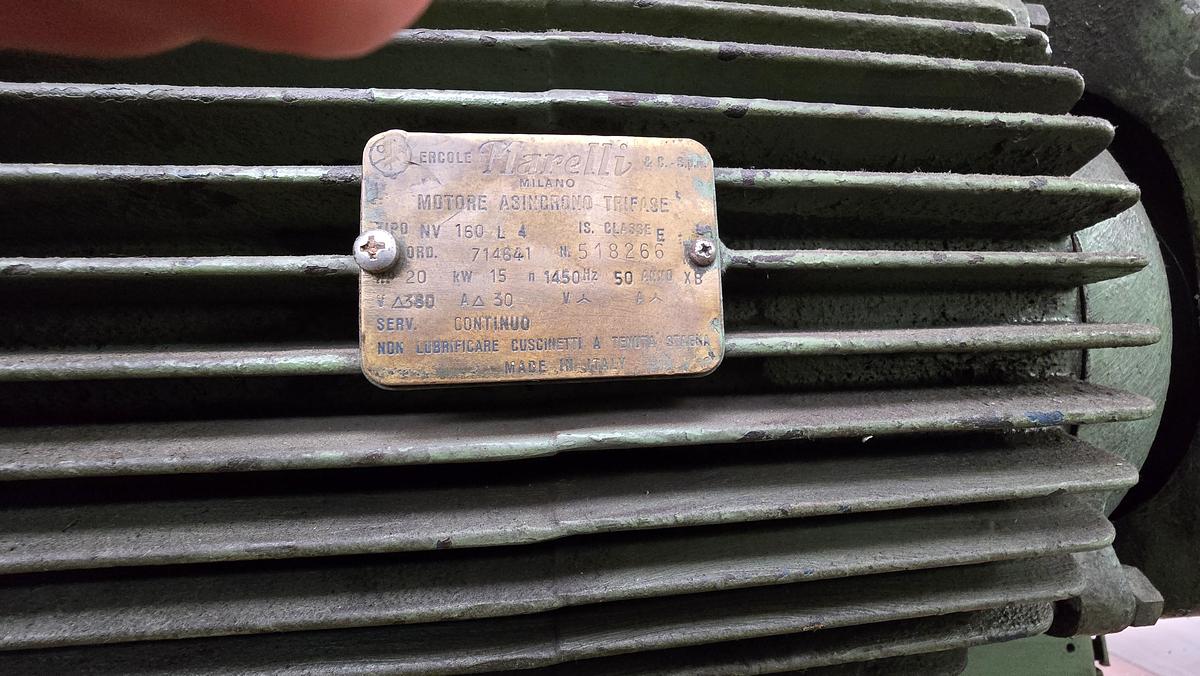 Usato 1990 Tornio parallelo PASQUINO Euro 350