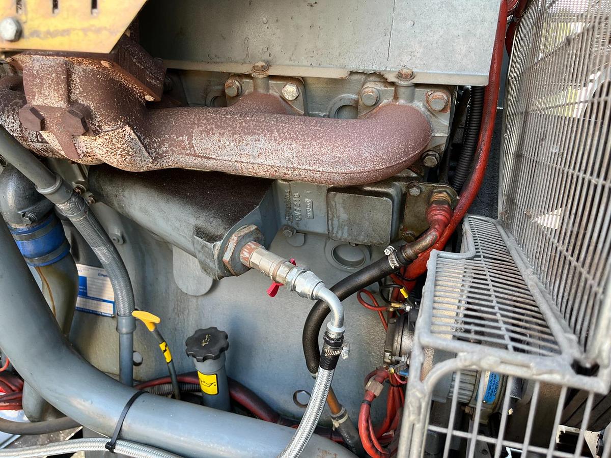 Usato 1999 Silent Generator PERKINS 3012 TAG 3A - 800 KVA