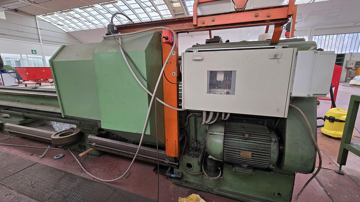 Usato 1990 Tornio parallelo PASQUINO Euro 350 - 