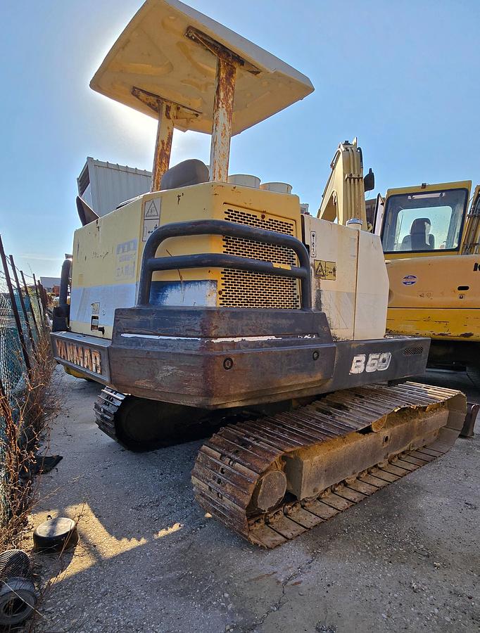 Usato 2001 Mini Escavatore YANMAR  B50-1  - mini-Excavator