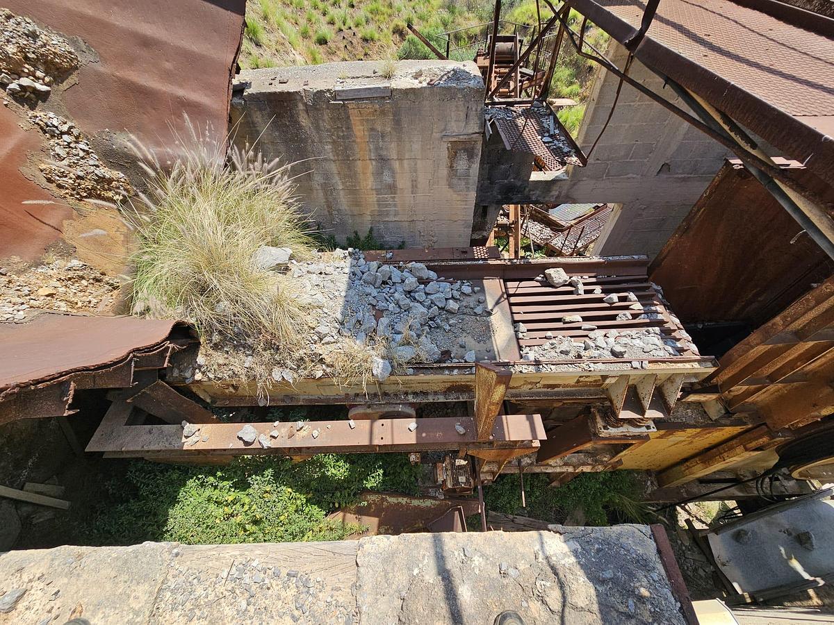 Usato 2001 Frantoio a mascelle Loro & Parisini 1250 CR - Jaw crusher