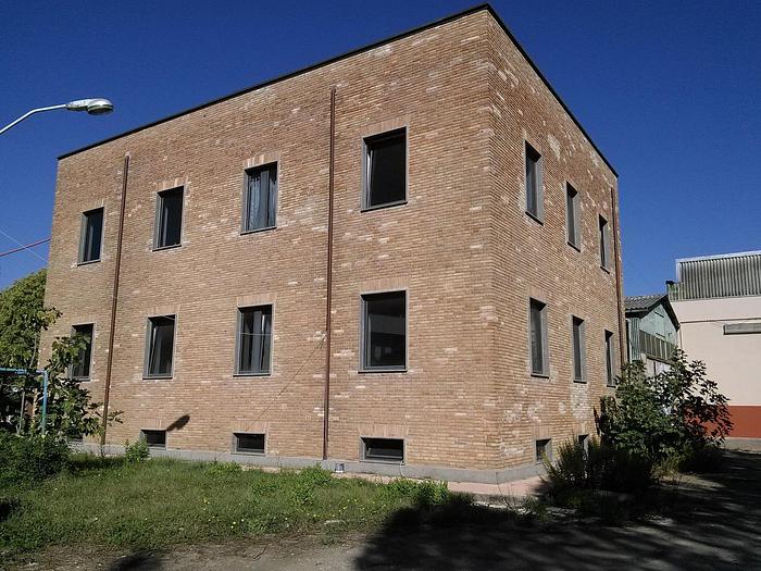Usato Immobile commerciale Totalmente recintato - Sito a Ceprano (FR)