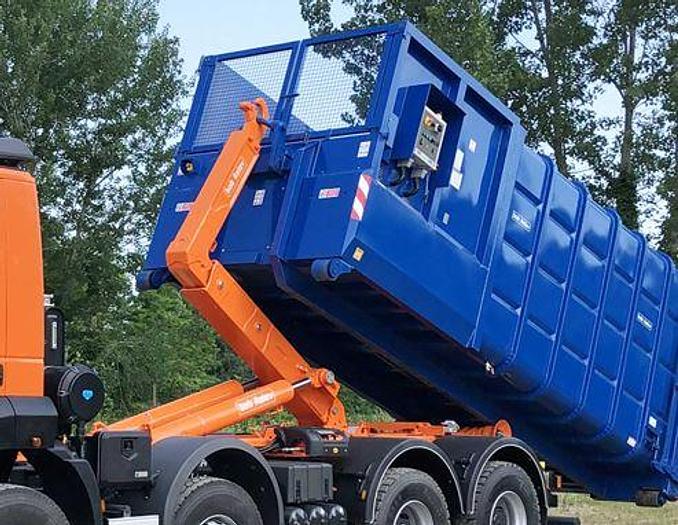 Usato 2001 Caricatore per scarrabili B.o.B Sistemi Idraulici IT 30/6L - hook system for hooklifts