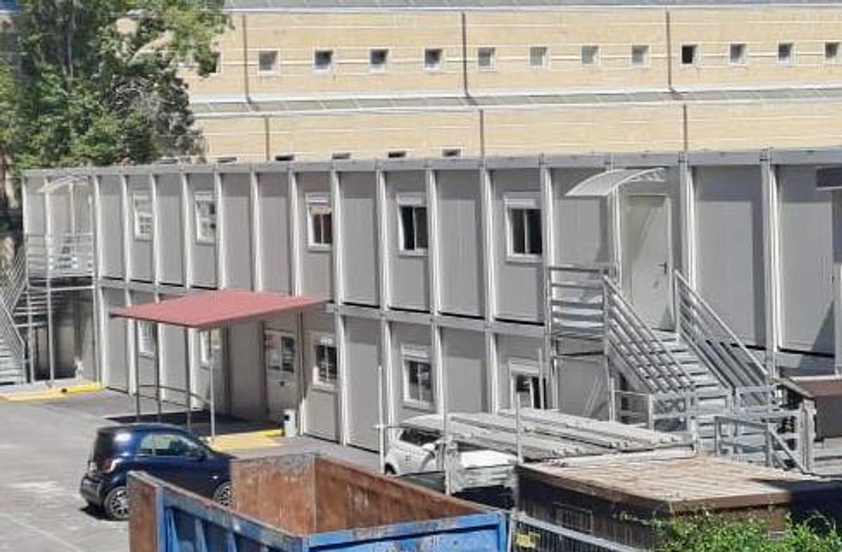 Usato 2021 Palazzina Uffici Prefabbricata 36 Monoblocchi EDILMACO S.r.l. - Prefabricated Office Building (36 Modular Units)