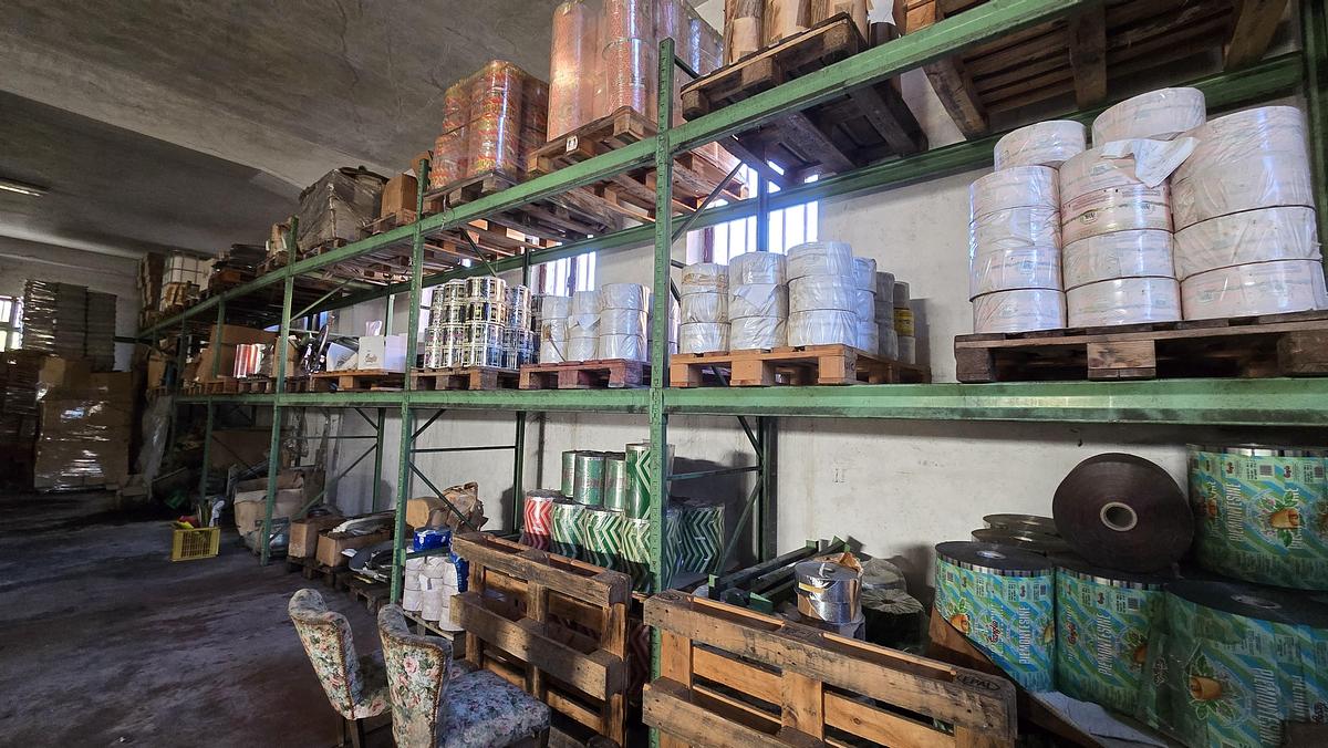 Usato 2000 Scaffalatura ad Incastro