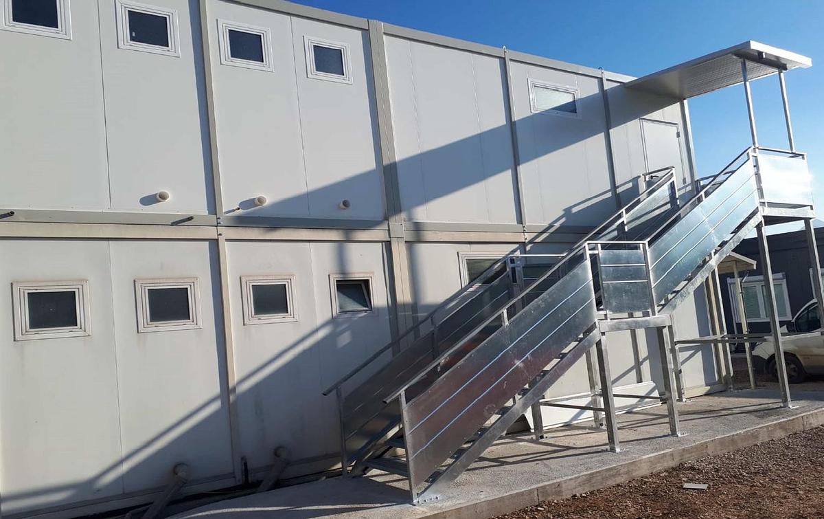 Usato 2021 Palazzina Uffici Prefabbricata 36 Monoblocchi EDILMACO S.r.l. - Prefabricated Office Building (36 Modular Units)