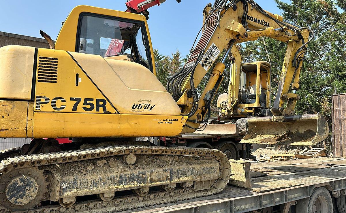 Usato 2001 Escavatore Komatsu PC 75 - Excavator