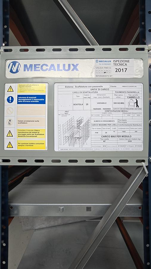 Usato Scaffalatura Industriale Multi-Livello con Soppalco Integrato