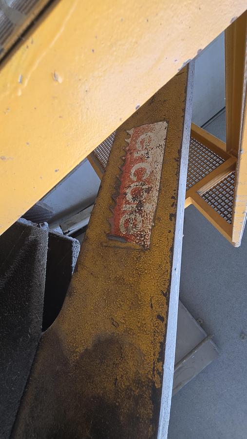 Usato 2008 Segatrice alternativa ERCOLE 320 - Reciprocating Saw