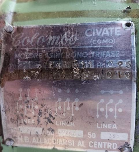 Usato 1990 Riempitrice, Imbottigliatrice OMODEI E MENA Eno4