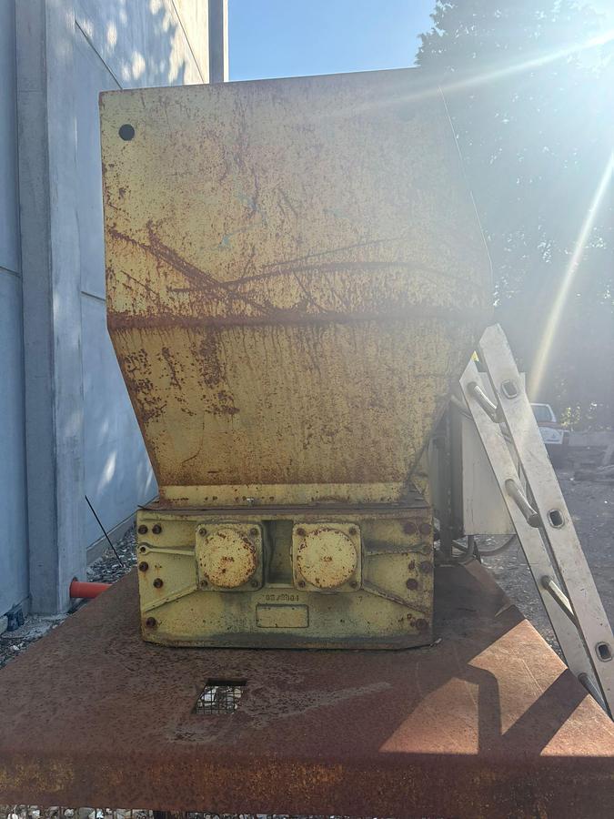 Usato 1994 SATRIND F 420