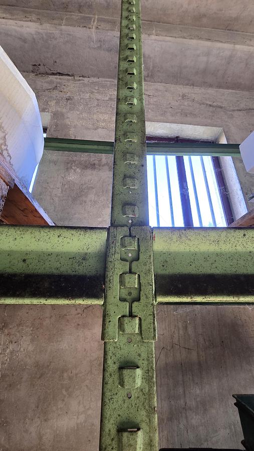 Usato 2000 Scaffalatura ad Incastro