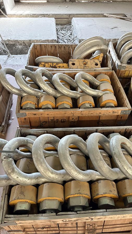 Usato Grilli di Sollevamento fino a 140T – Lifting Shackles up to 140T