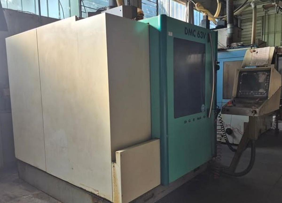Usato 2000 Centro lavoro CNC Deckel Maho, modello DMC 63 V - Machining center