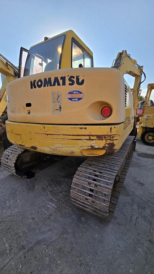 Usato 2001 Escavatore Komatsu PC 75 R - Excavator