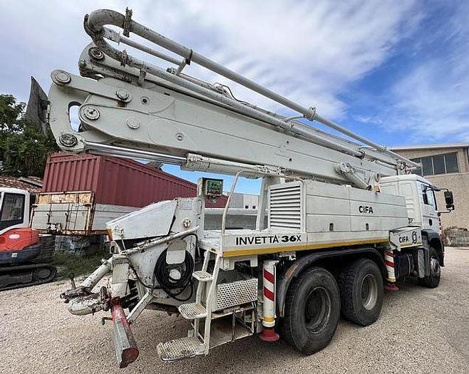 Usato 2004 MAN - CIFA TGA 33-460 - Invetta 36X