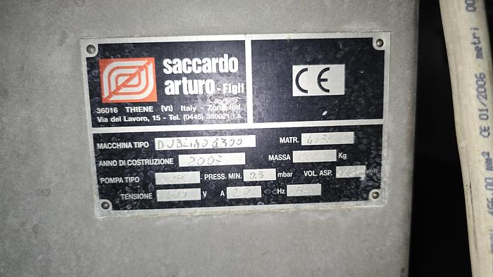 Usato 2007 Impianto confezionatrice Sottovuoto Saccardo Dublino 1300 e  Tunnel di Termo-retrazione TU 1300 - Vacuum packaging machine