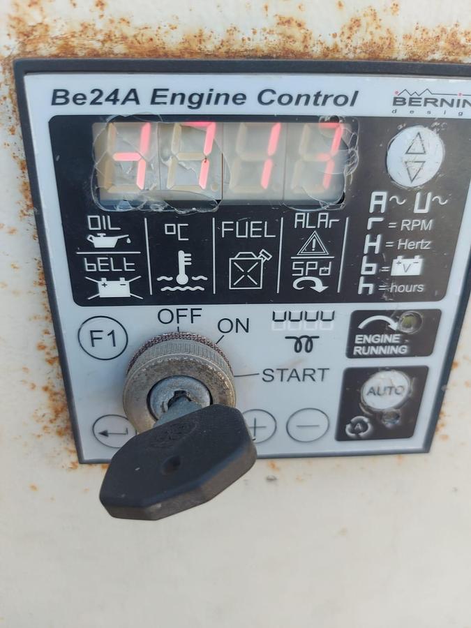 Usato 2009 Generator IVECO  300 kw